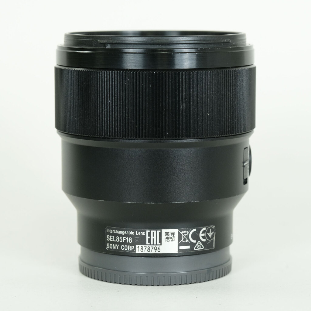 SONY FE 85mm F1.8 SEL85F18