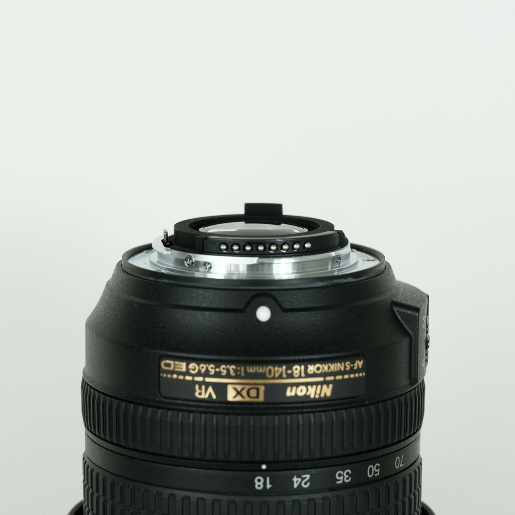 Nikon AF-S DX NIKKOR 18-140mm F3.5-5.6G ED VR