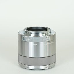 SONY E 30mm F3.5 Macro SEL30M35