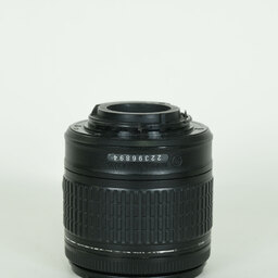Nikon AF-S DX NIKKOR 18-55mm F3.5-5.6 G VR
