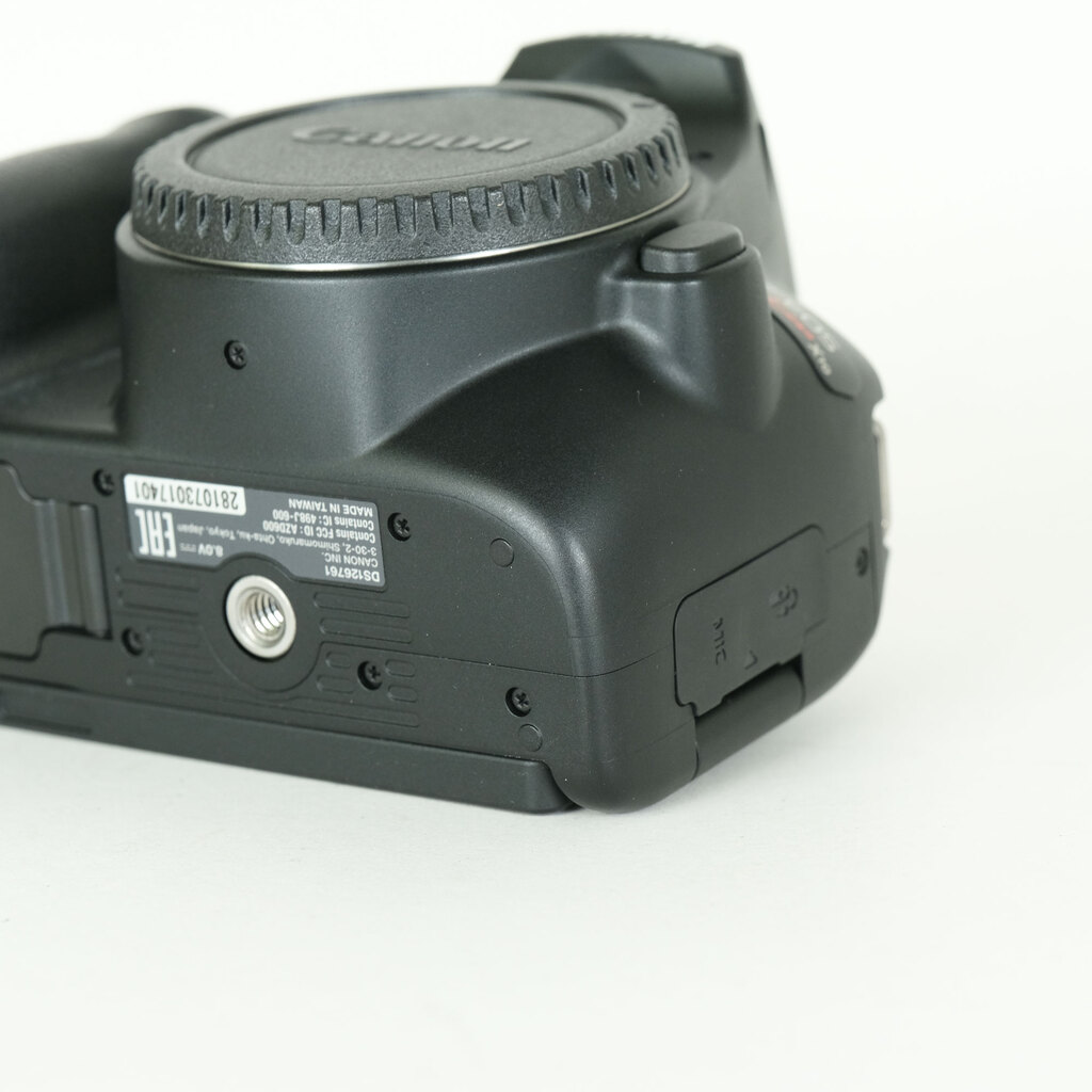 Canon EOS Kiss X10 Canon EOS Kiss X10