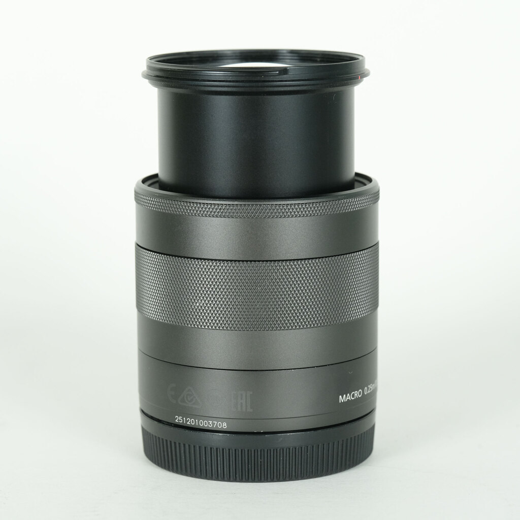 Canon EF-M18-55mm F3.5-5.6 IS STM