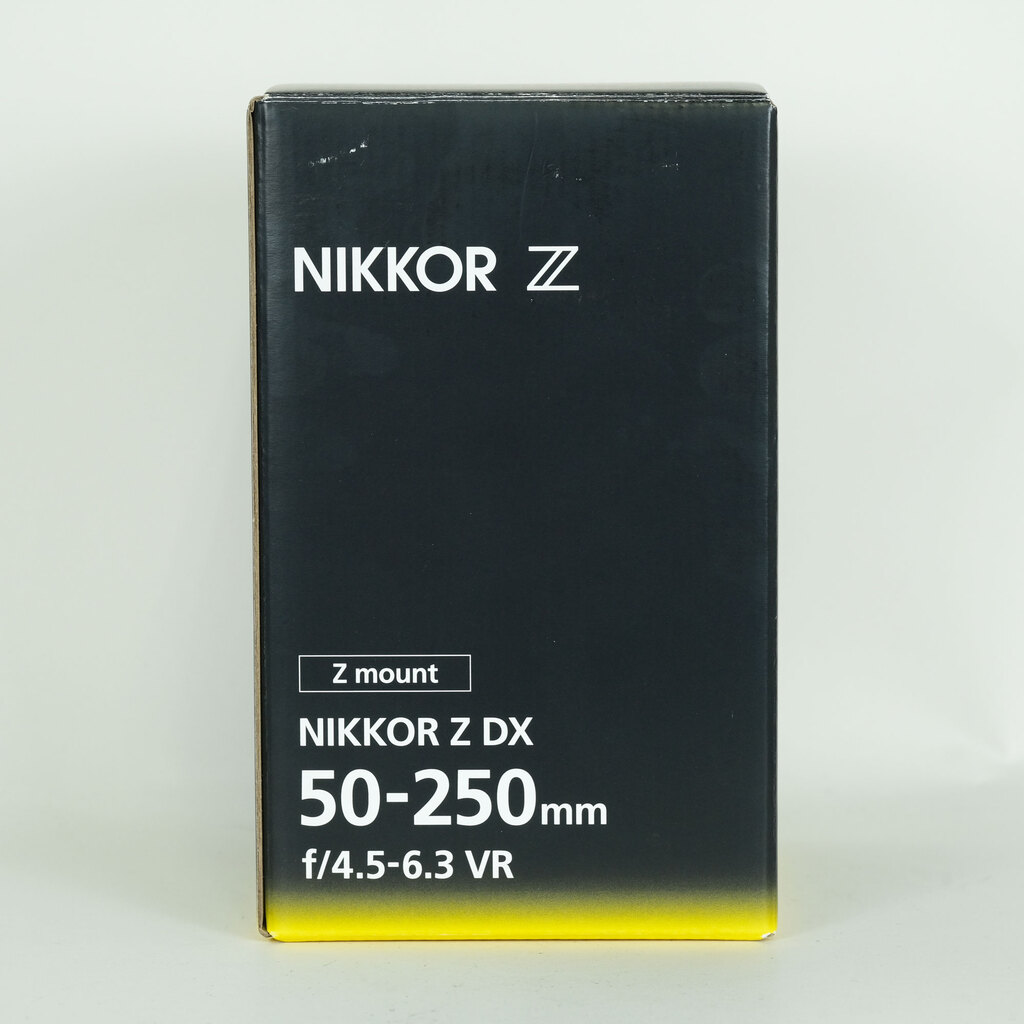 Nikon NIKKOR Z DX 50-250mm f/4.5-6.3 VR Nikon NIKKOR Z DX 50-250mm f/4.5-6.3 VR
