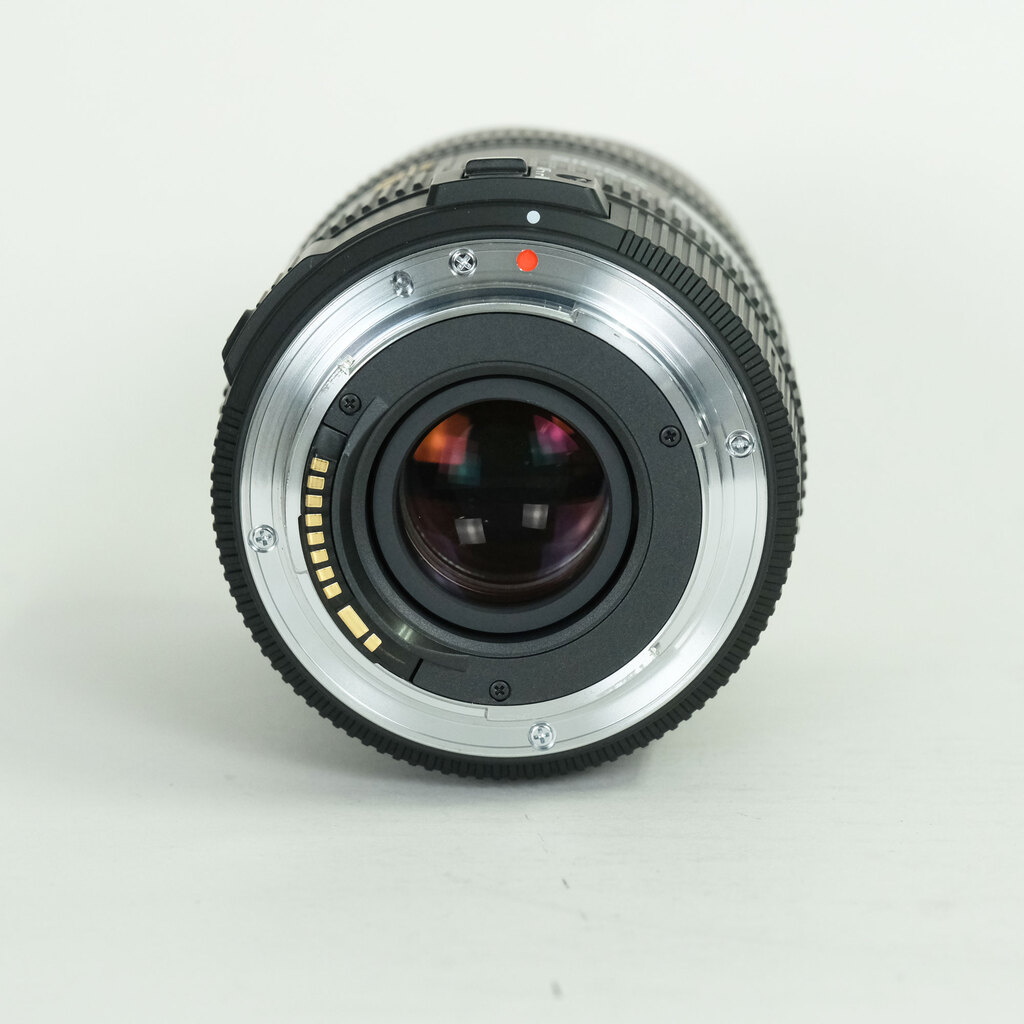 SIGMA 8-16mm F4.5-5.6DC HSM (キヤノンEF用)