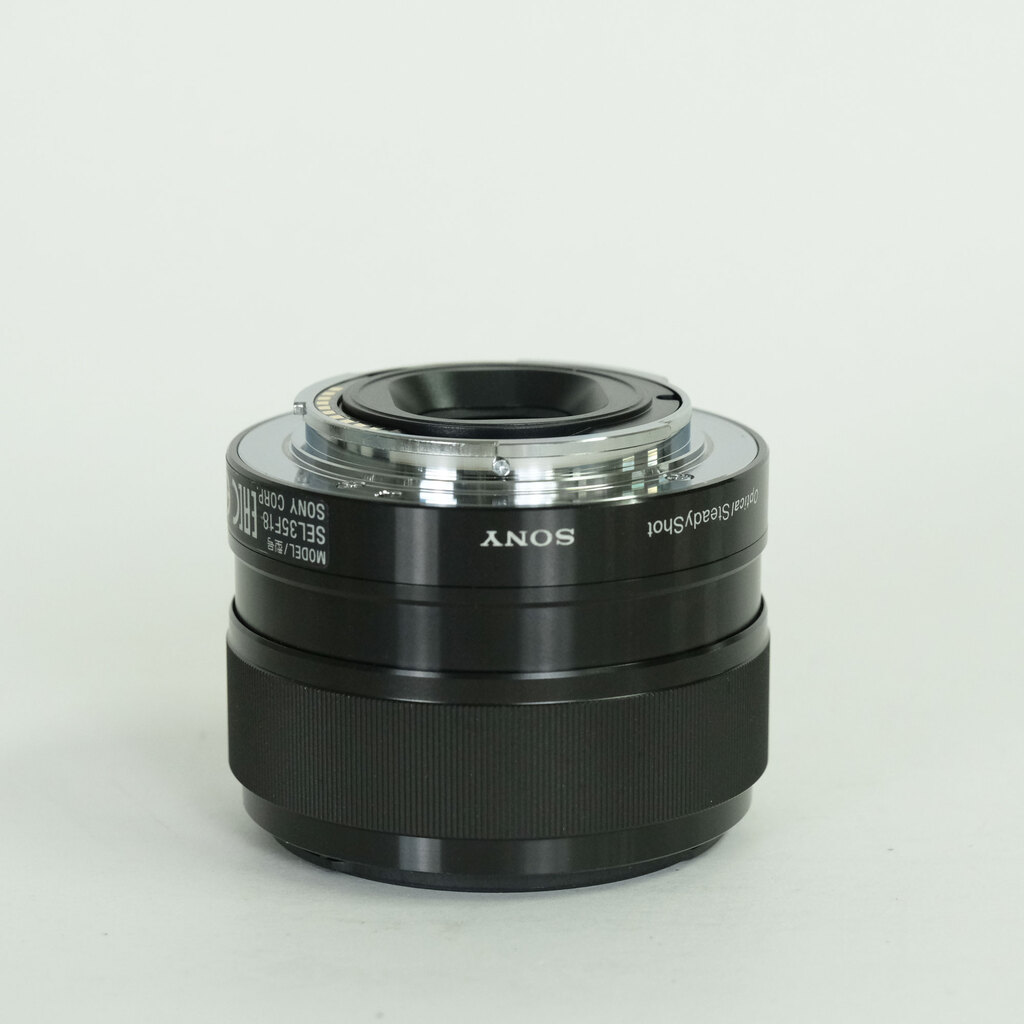 SONY E 35mm F1.8 OSS SEL35F18