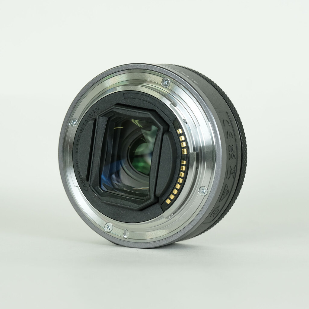 Canon RF28mm F2.8 STM