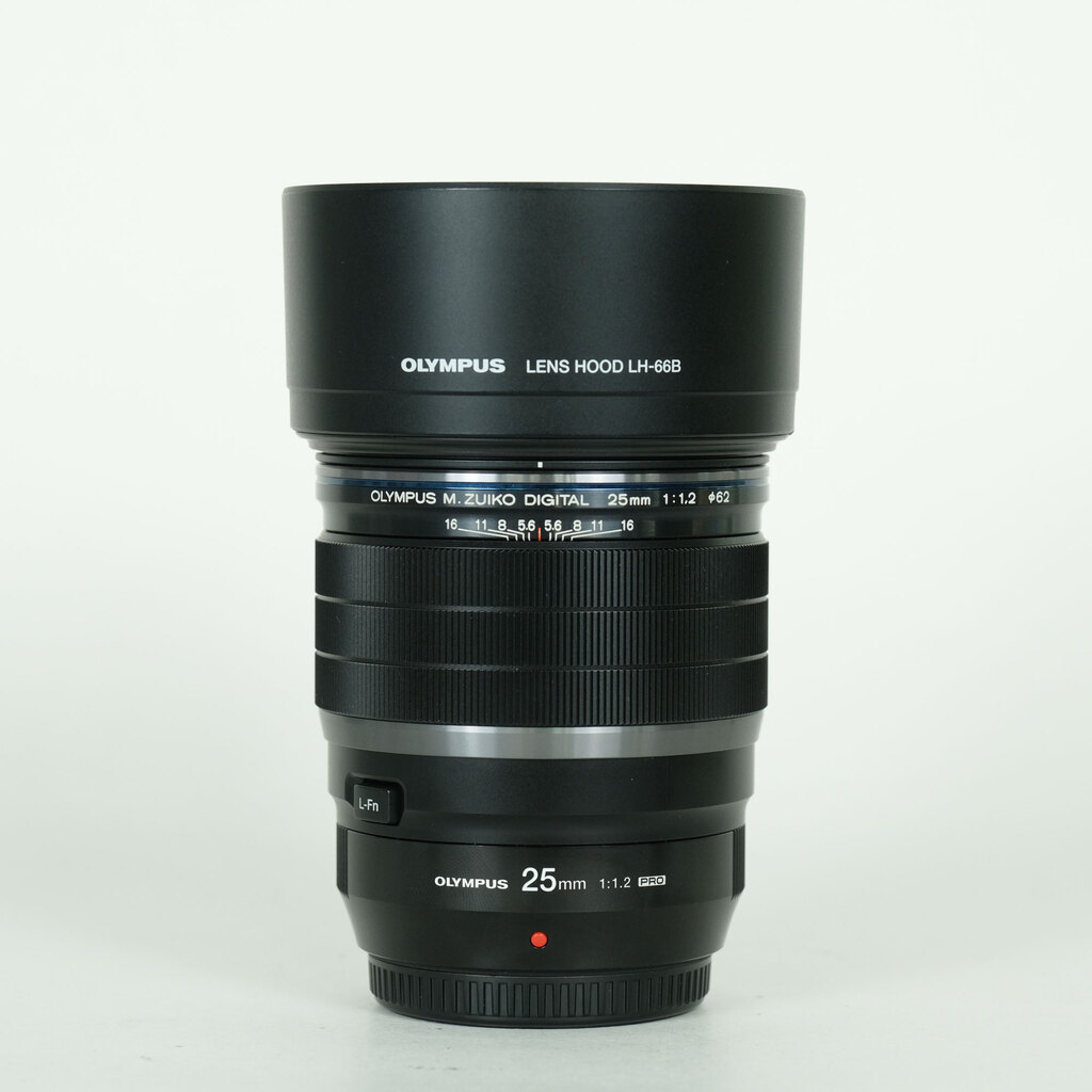OLYMPUS M.ZUIKO DIGITAL ED 25mm F1.2 PROの出品 | ONE SCENE（ワン