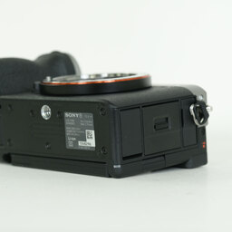 SONY α7C II（ILCE-7CM2）