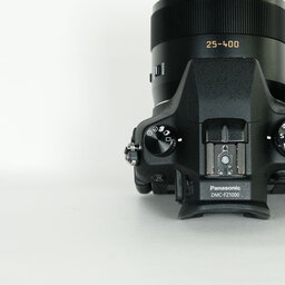 Panasonic LUMIX DMC-FZ1000