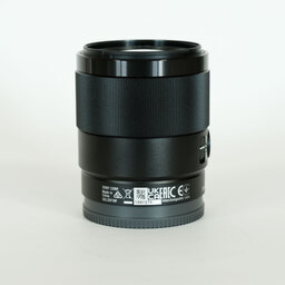 SONY FE 35mm F1.8 SEL35F18F SONY FE 35mm F1.8 SEL35F18F