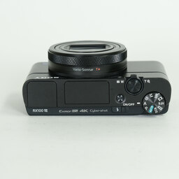 SONY Cyber-shot DSC-RX100M7G シューティンググリップキット