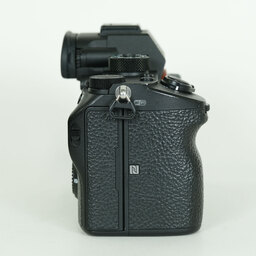 SONY α7R III（ILCE-7RM3）