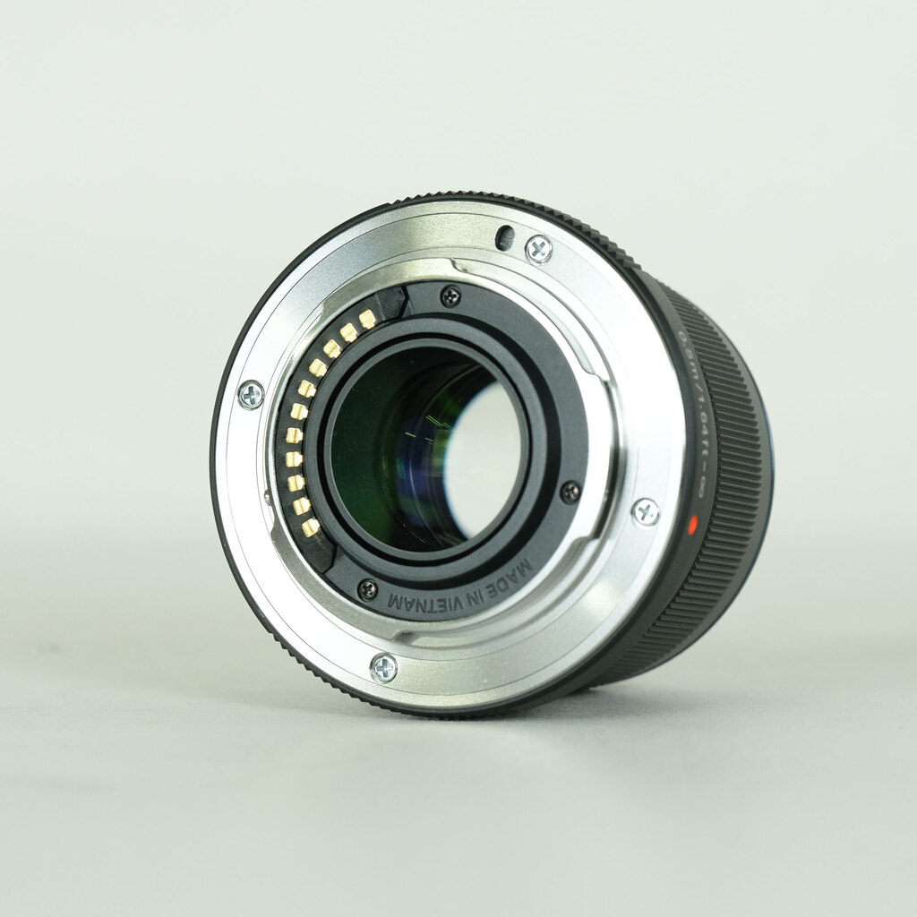 OLYMPUS M.ZUIKO DIGITAL 45mm F1.8