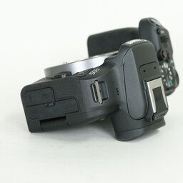 Canon EOS R10 Canon EOS R10