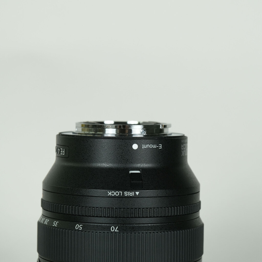 SONY FE 20-70mm F4 G SEL2070Gの出品 | ONE SCENE（ワンシーン）