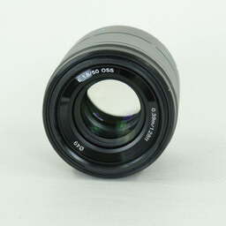 SONY E 50mm F1.8 OSS SEL50F18 SONY E 50mm F1.8 OSS SEL50F18