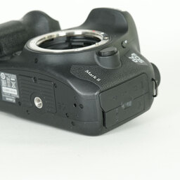 Canon EOS 7D Mark II