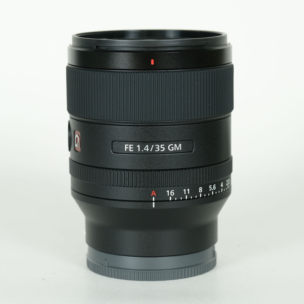 FE 35mm F1.4 GM SEL35F14GM 中古価格比較 - 価格.com