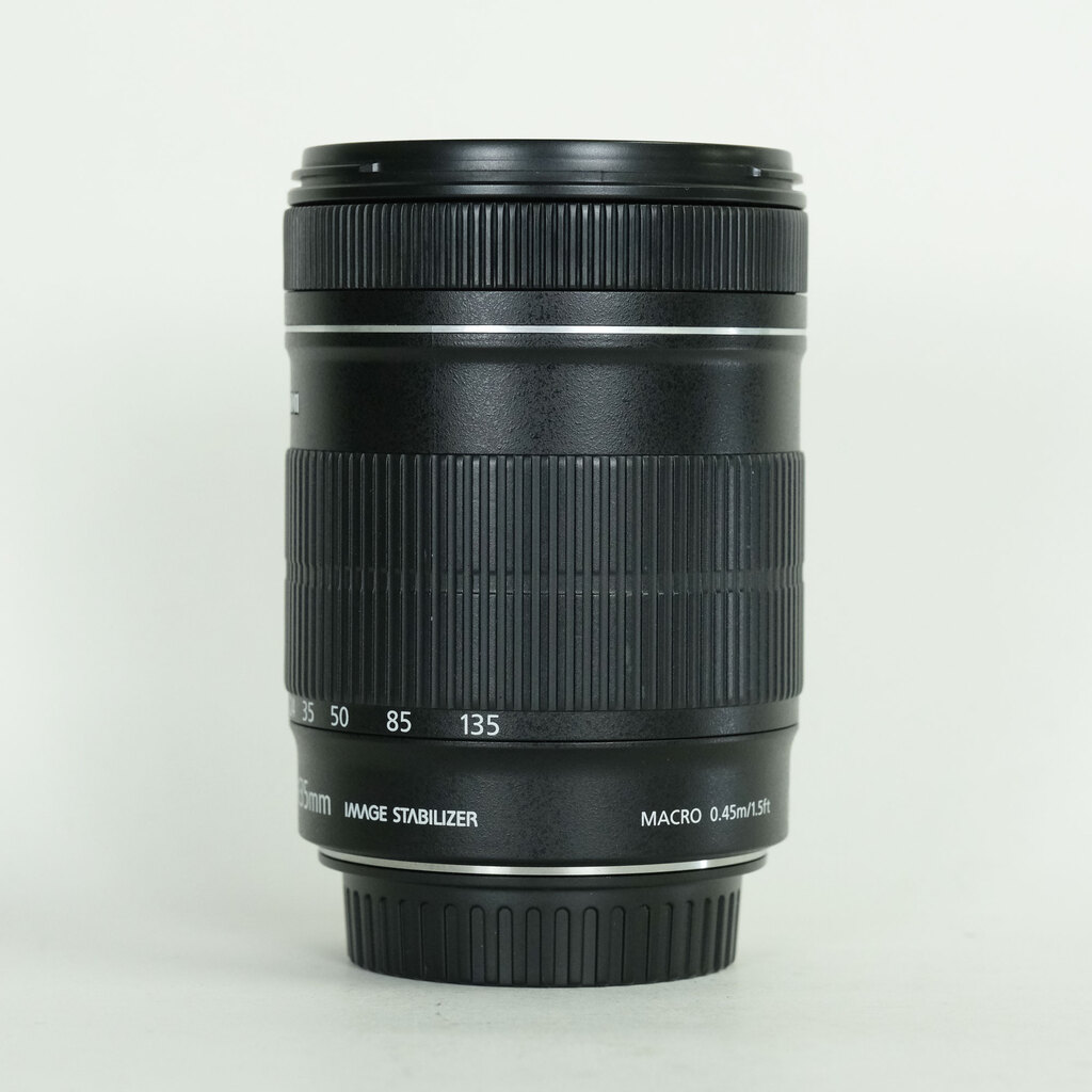 Canon EF-S18-135mm F3.5-5.6 IS