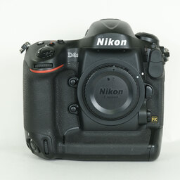Nikon D4S