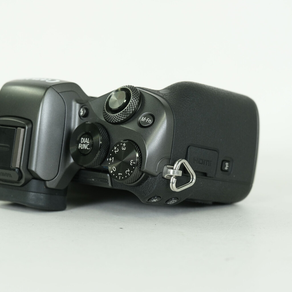 Canon EOS M5 Canon EOS M5