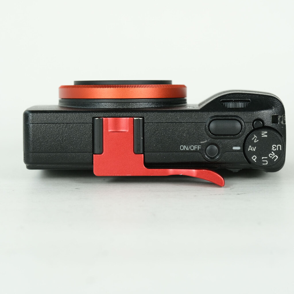 RICOH GR IIIxの出品 | ONE SCENE（ワンシーン）