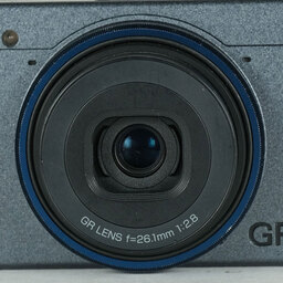 RICOH GR IIIx Urban Edition