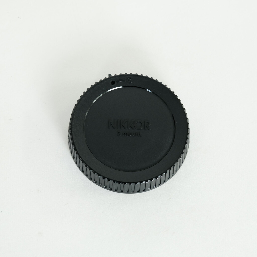 Nikon NIKKOR Z 135mm f/1.8 S Plena