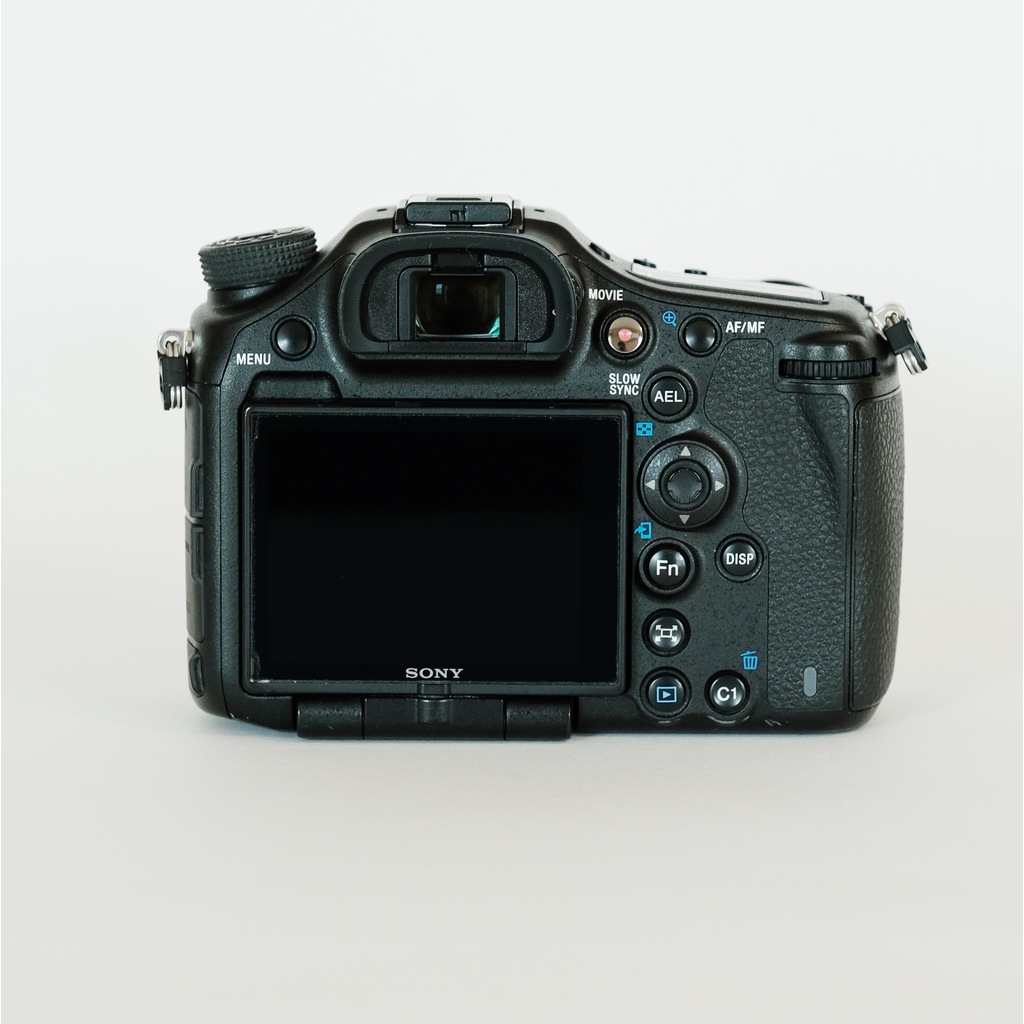 SONY α99II（ILCA-99M2）