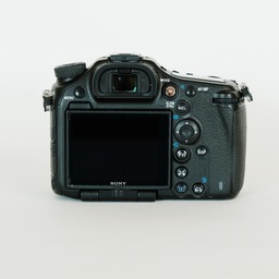 SONY α99II（ILCA-99M2）