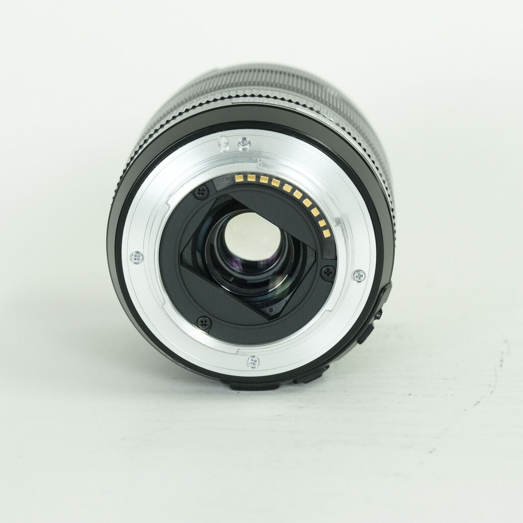 FUJIFILM XF18-55mmF2.8-4 R LM OIS FUJIFILM XF18-55mmF2.8-4 R LM OIS