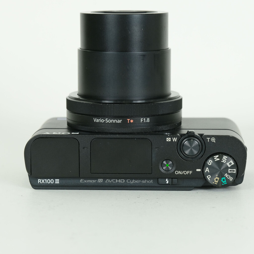 SONY Cyber-shot DSC-RX100M3