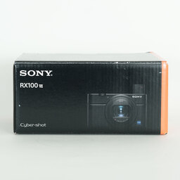 SONY Cyber-shot DSC-RX100M7 SONY Cyber-shot DSC-RX100M7