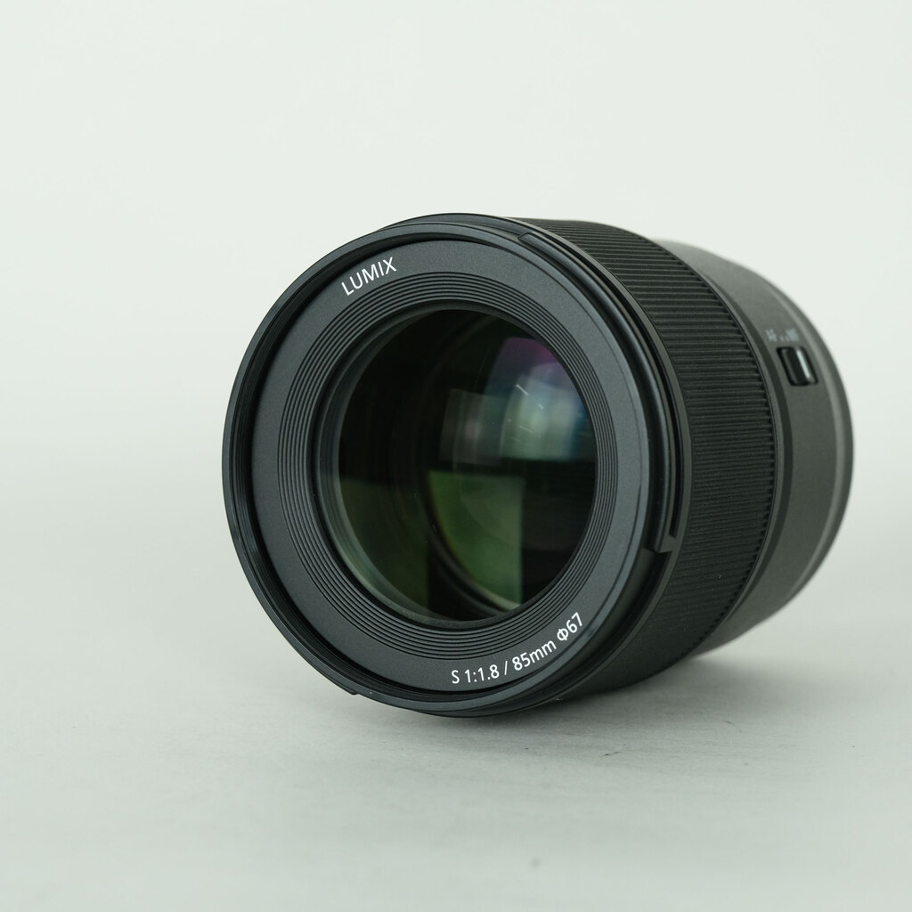 Panasonic LUMIX S 85mm F1.8の出品 | ONE SCENE（ワンシーン）