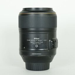 Nikon AF-S VR Micro-Nikkor 105mm f/2.8G IF-ED Nikon AF-S VR Micro-Nikkor 105mm f/2.8G IF-ED