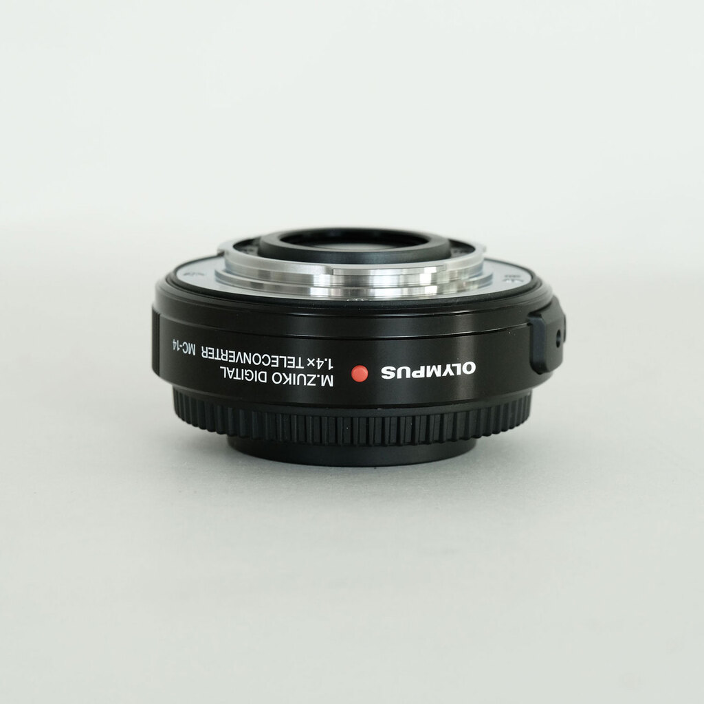 OLYMPUS M.ZUIKO DIGITAL ED 40-150mm F2.8 PROテレコンバーターキット