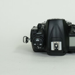 Nikon D300 ボディ