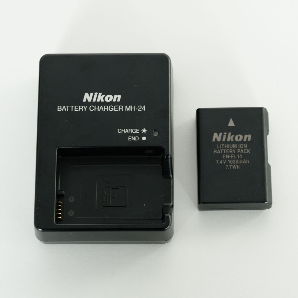 Nikon D3200ボディ ブラック