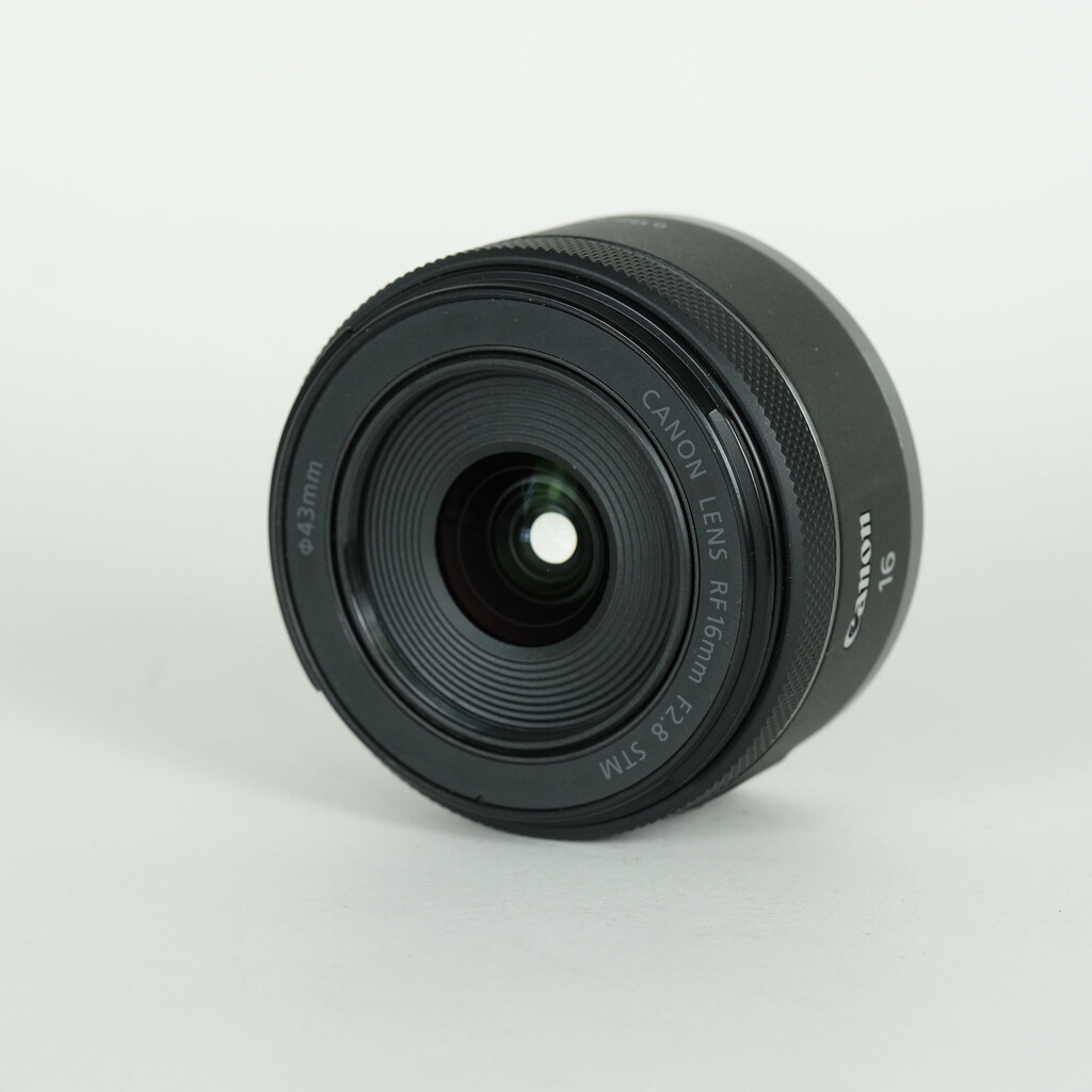 Canon RF16mm F2.8 STM