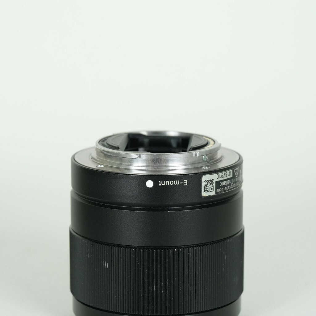 SONY FE 28mm F2 SEL28F20