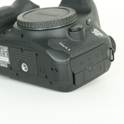 Canon EOS 7D Mark II Canon EOS 7D Mark II