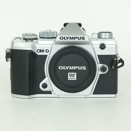 OLYMPUS OM-D E-M5 Mark III