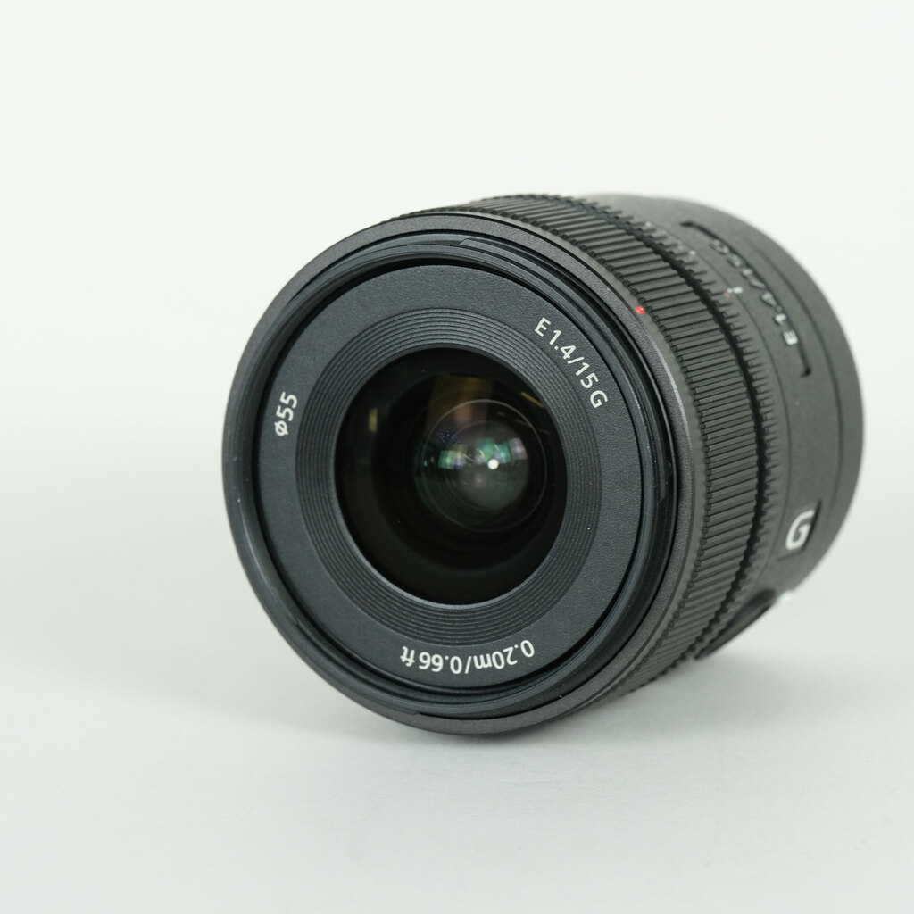 SONY E 15mm F1.4 G SEL15F14Gの出品 | ONE SCENE（ワンシーン）