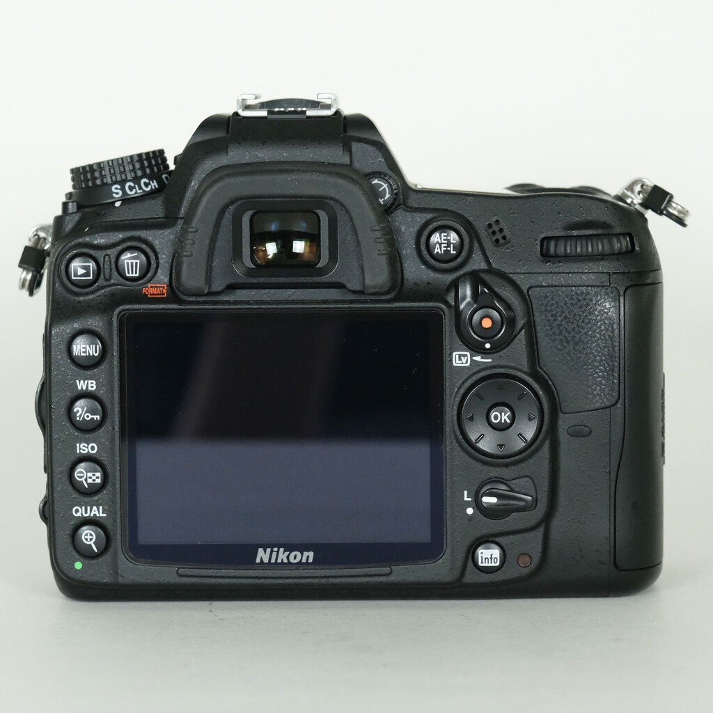 Nikon D7000