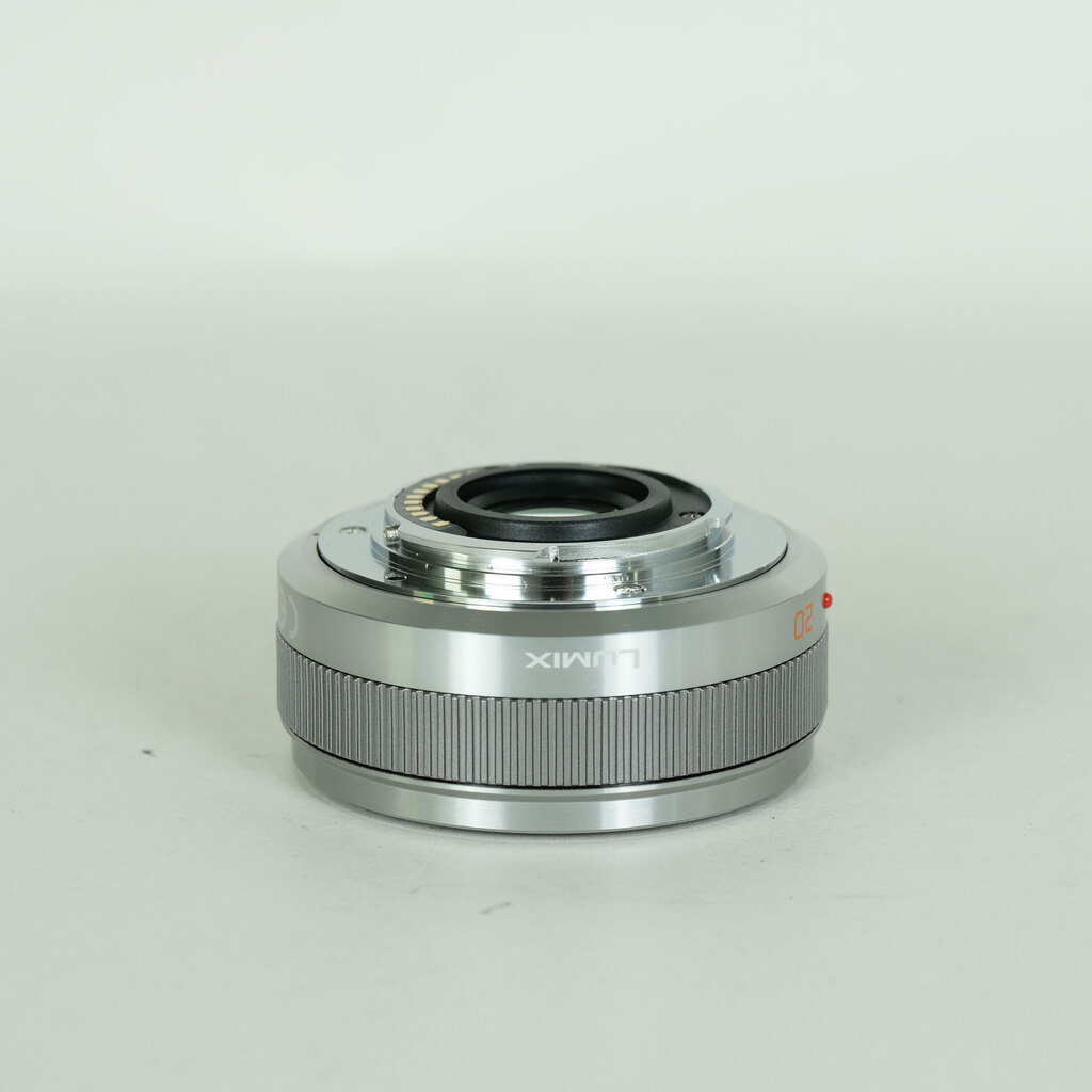 Panasonic LUMIX G 20mm F1.7 II ASPH.