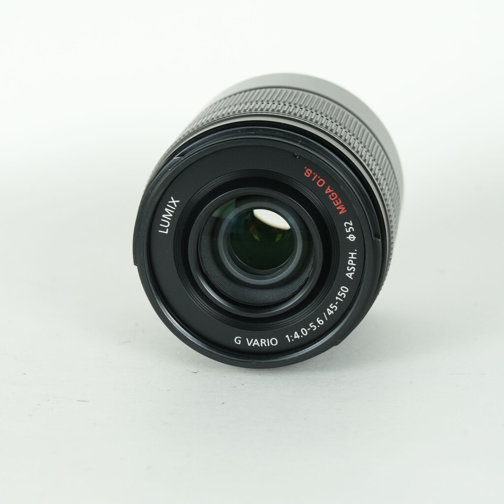 Panasonic LUMIX G VARIO 45-150mm / F4.0-5.6 ASPH. / MEGA O.I.S.の