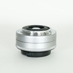 Canon EF-M22mm F2 STM