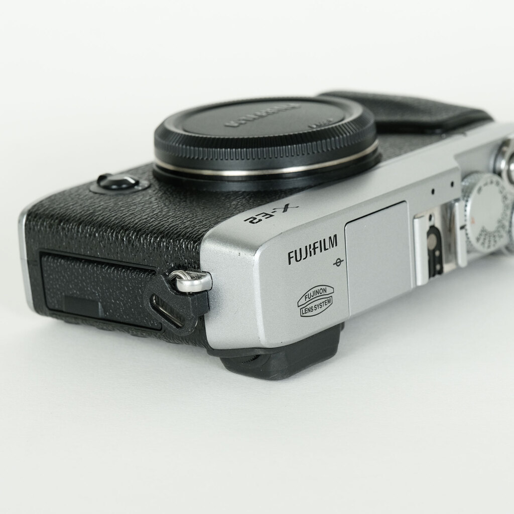 FUJIFILM X-E2