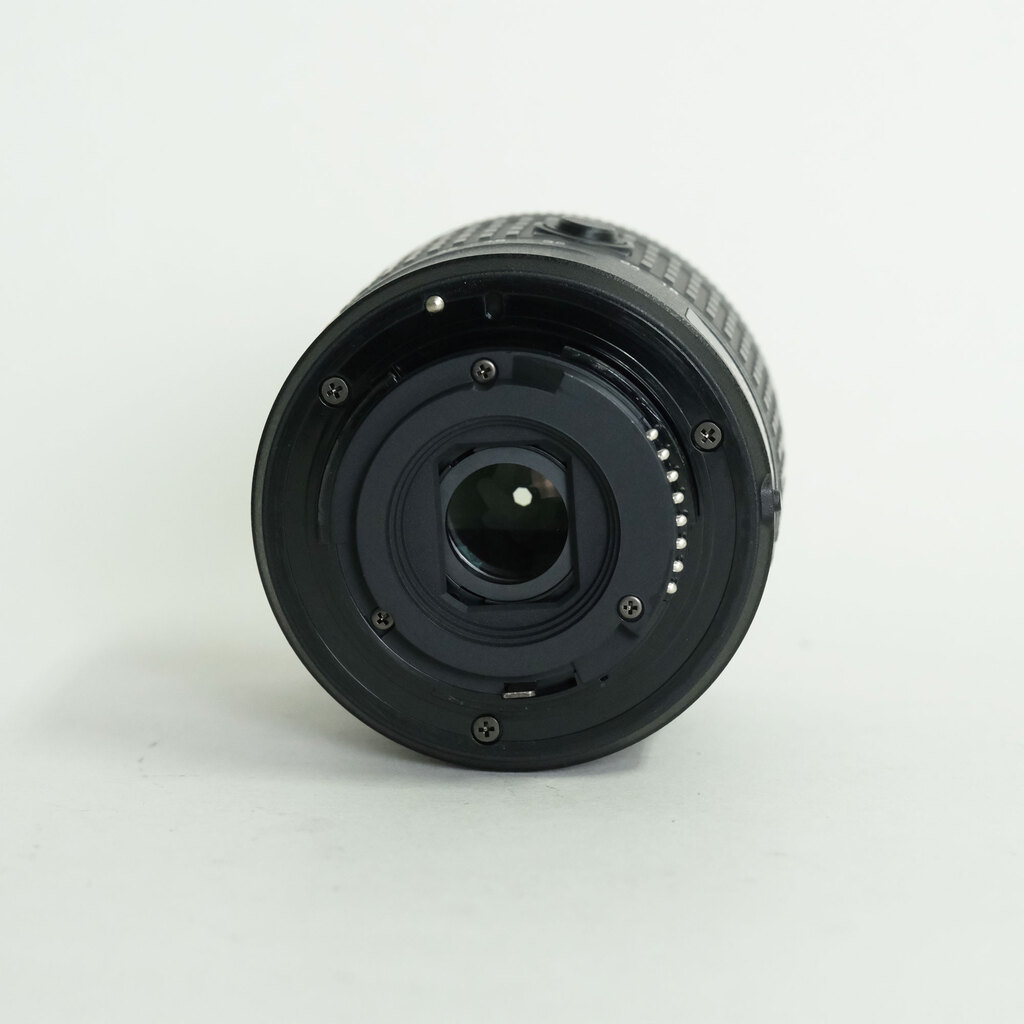 Nikon AF-P DX NIKKOR 18-55mm F3.5-5.6G VR