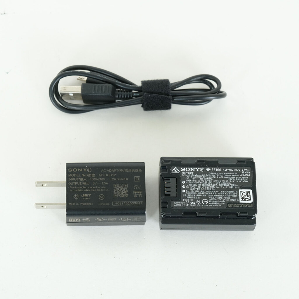 SONY α7 III(ILCE-7M3) SONY α7 III(ILCE-7M3)